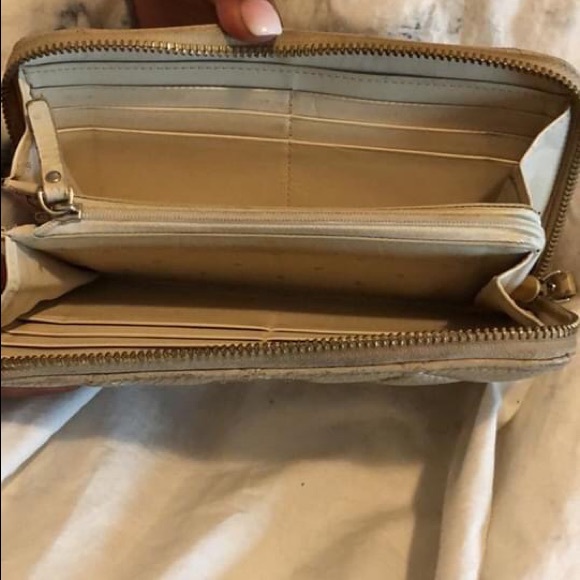 Wallet - Picture 2 of 2